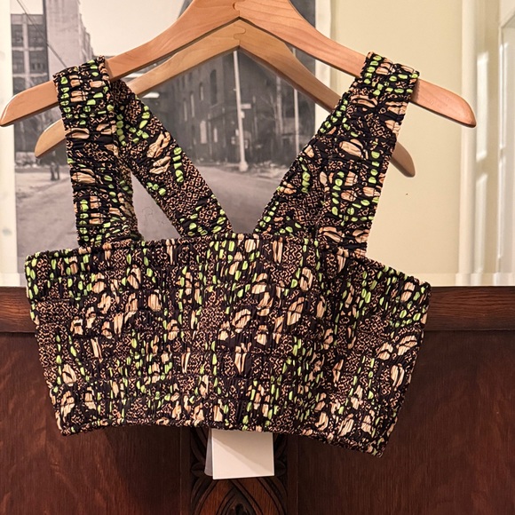 A.L.C. NWT Cielo Smocked Crop Tank NWT Size 8 - Picture 5 of 10